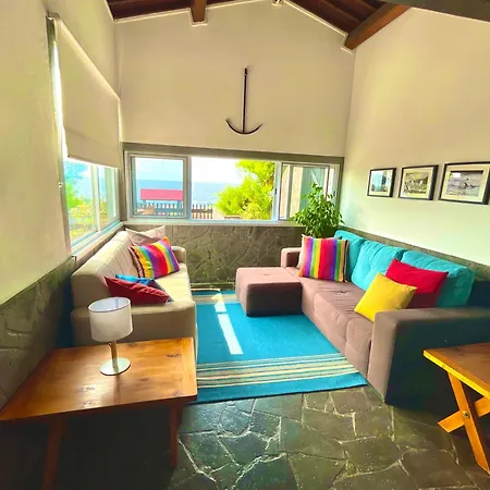 بيت للعطل Sea Roots 